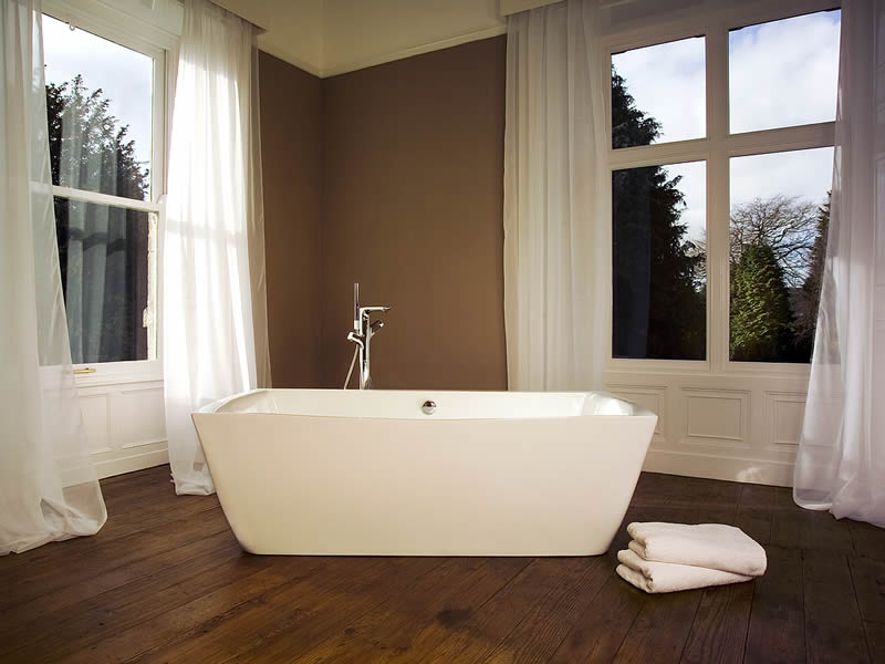 The Talisien free standing bath makes an arresting visual centrepiece